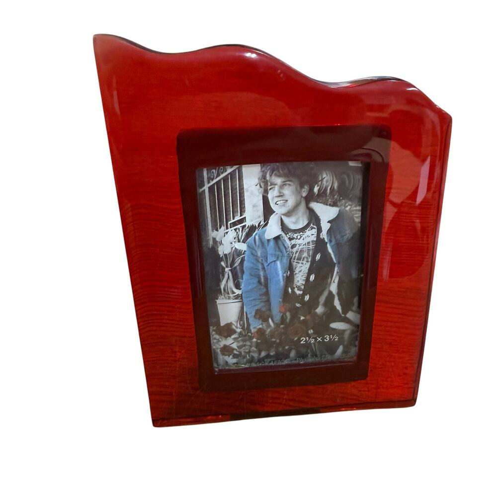 VTG Picture Photo Frame 2.5x3.5” Red Plastic Retro Standing Lucite? Groovy
